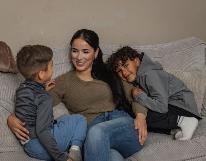 Van de straat 'Mama, wij kunnen toch ook in de auto slapen?' Layla was dakloos met haar kinderen